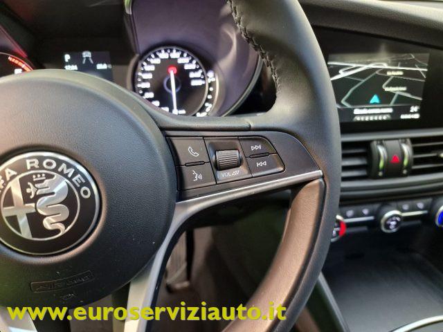 ALFA ROMEO Giulia 2.2 Turbodiesel 150 CV AT8 Business