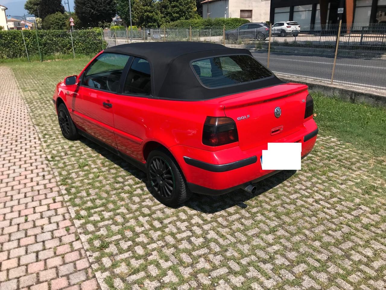 Volkswagen Golf Cabriolet Golf Cabriolet 1.8/75 CV METANO PER NEOPATENTATI DA AMATORE