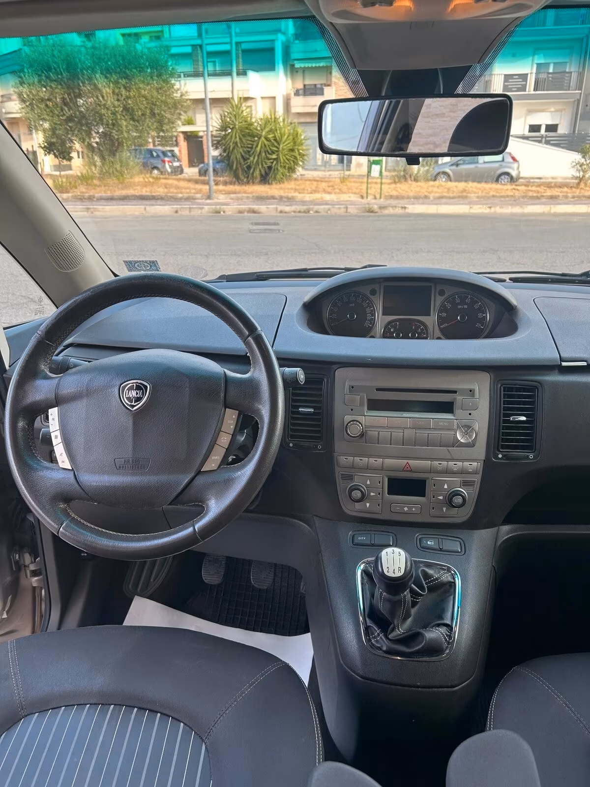 Lancia MUSA 1.3 Multijet 16V 70 CV Argento