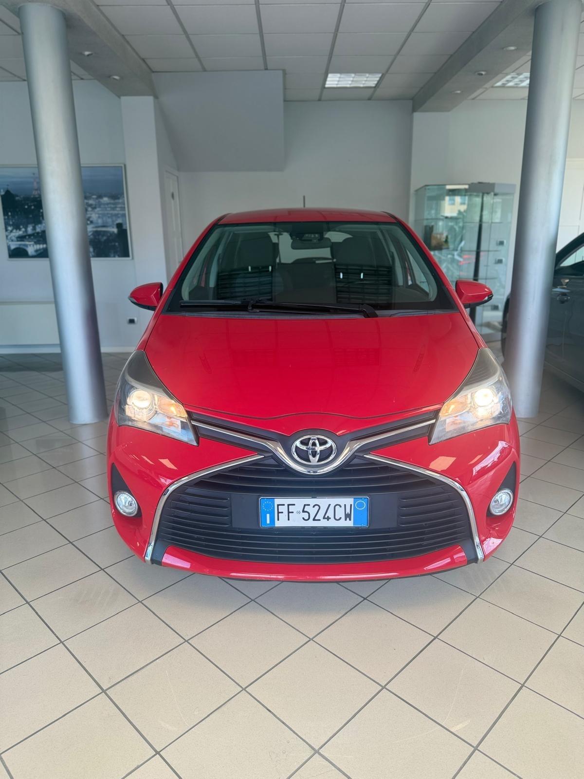 Toyota Yaris 1.0 5 porte Active