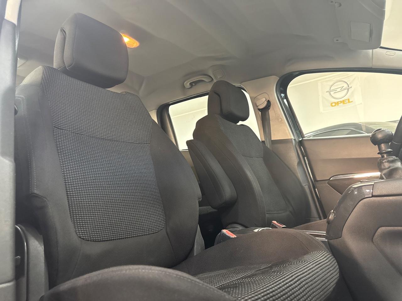 Peugeot 5008 1.6 hdi 2012 7 posti nuova