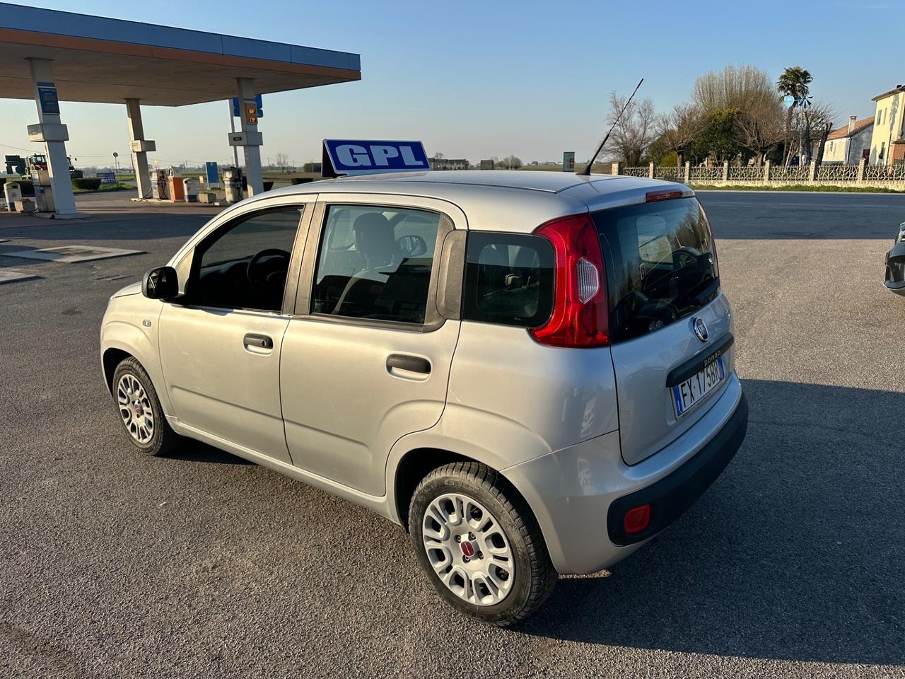 Fiat Panda 1.2 GPL Possibile Permuta e Finanziamento