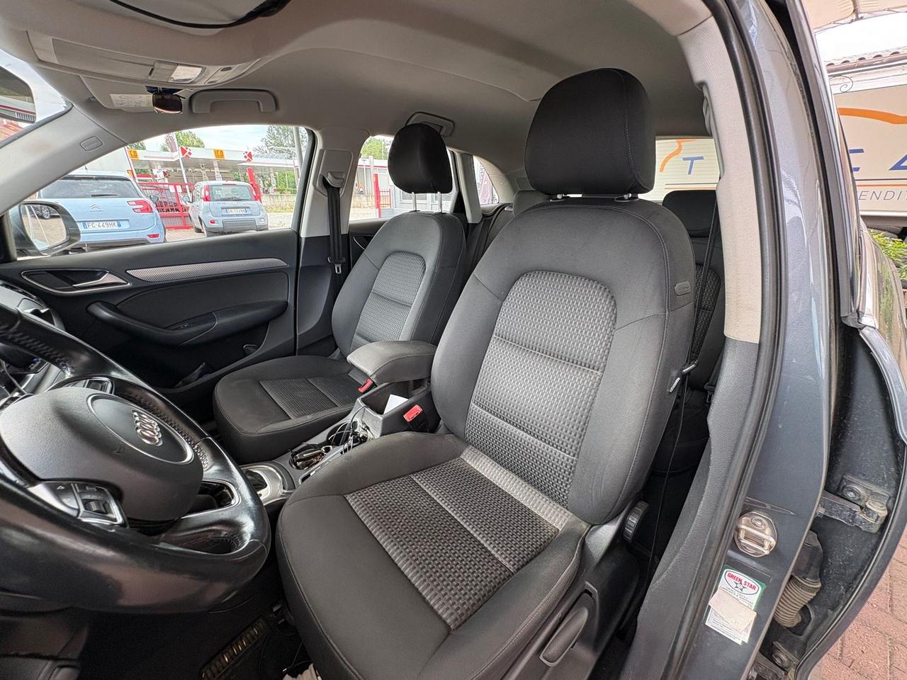 Audi Q3 S Line Edition 2.0 TDI #12042