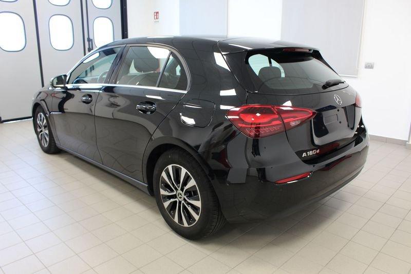 Mercedes-Benz Classe A A 180 d Automatic Business