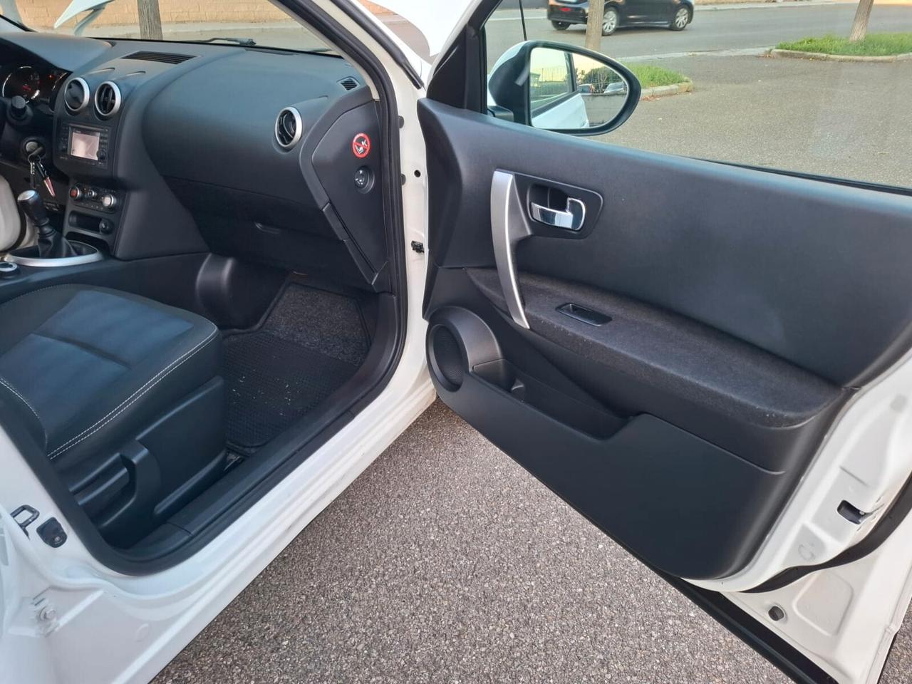 Nissan Qashqai 1.6 dCi 4X4 del 2012 SOLO 146.000 KM