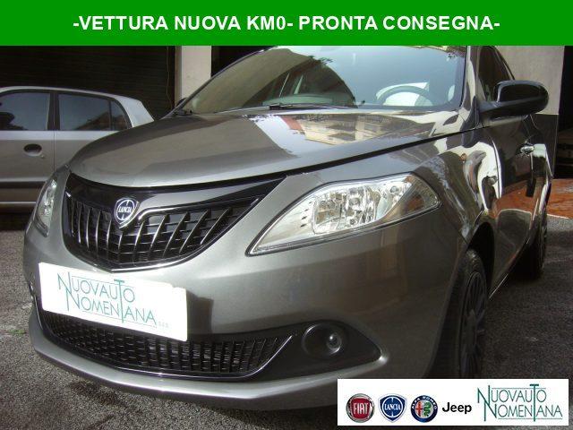 LANCIA Ypsilon 1.0 FireFly S&S Hybrid Silver Vettura Nuova