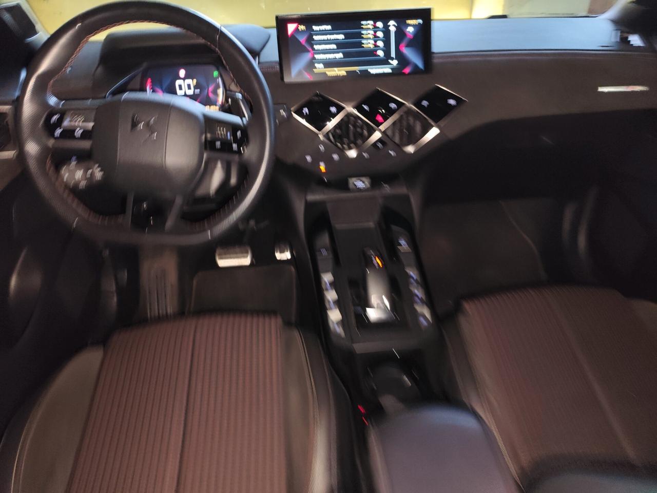 Ds DS3 3 Crossback BlueHDi 130 aut. Performance Line+