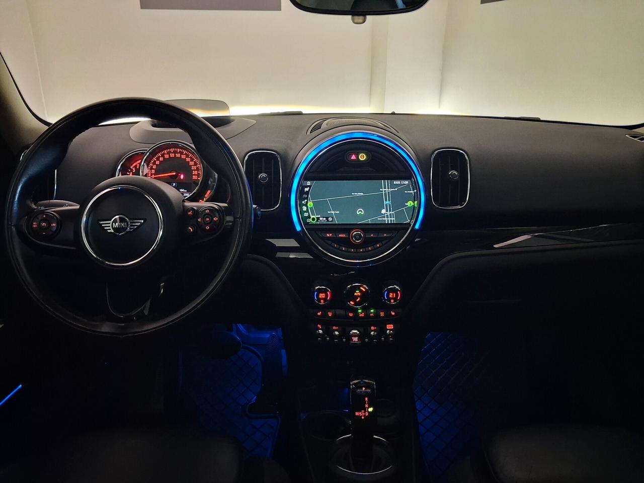 Mini Cooper SD Countryman 2.0 ALL4 Automatica
