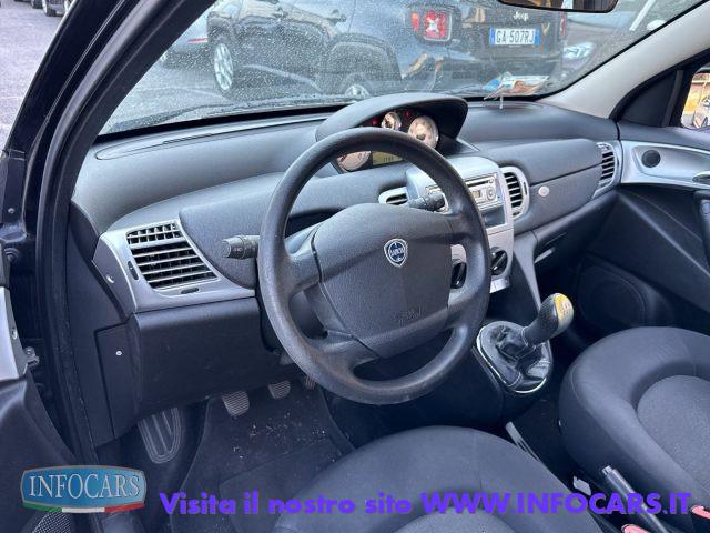 LANCIA Ypsilon 1.3 MJT 75 CV Unyca - Neopatentati -