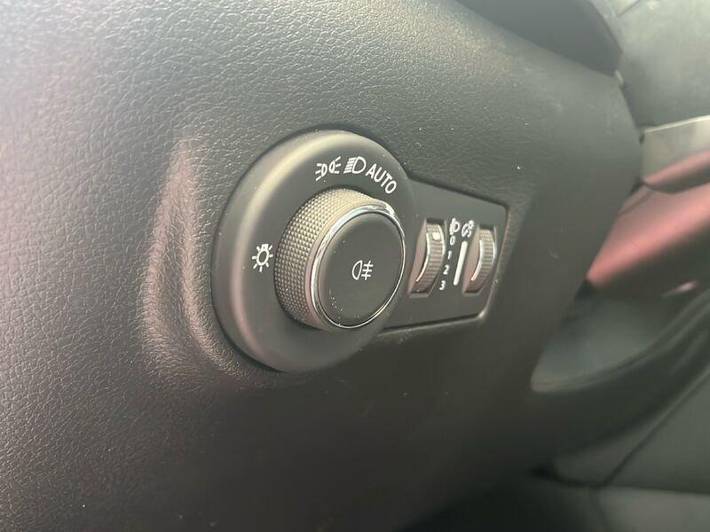 Jeep Compass Compass 1.6 MJet II 96kW Longitude