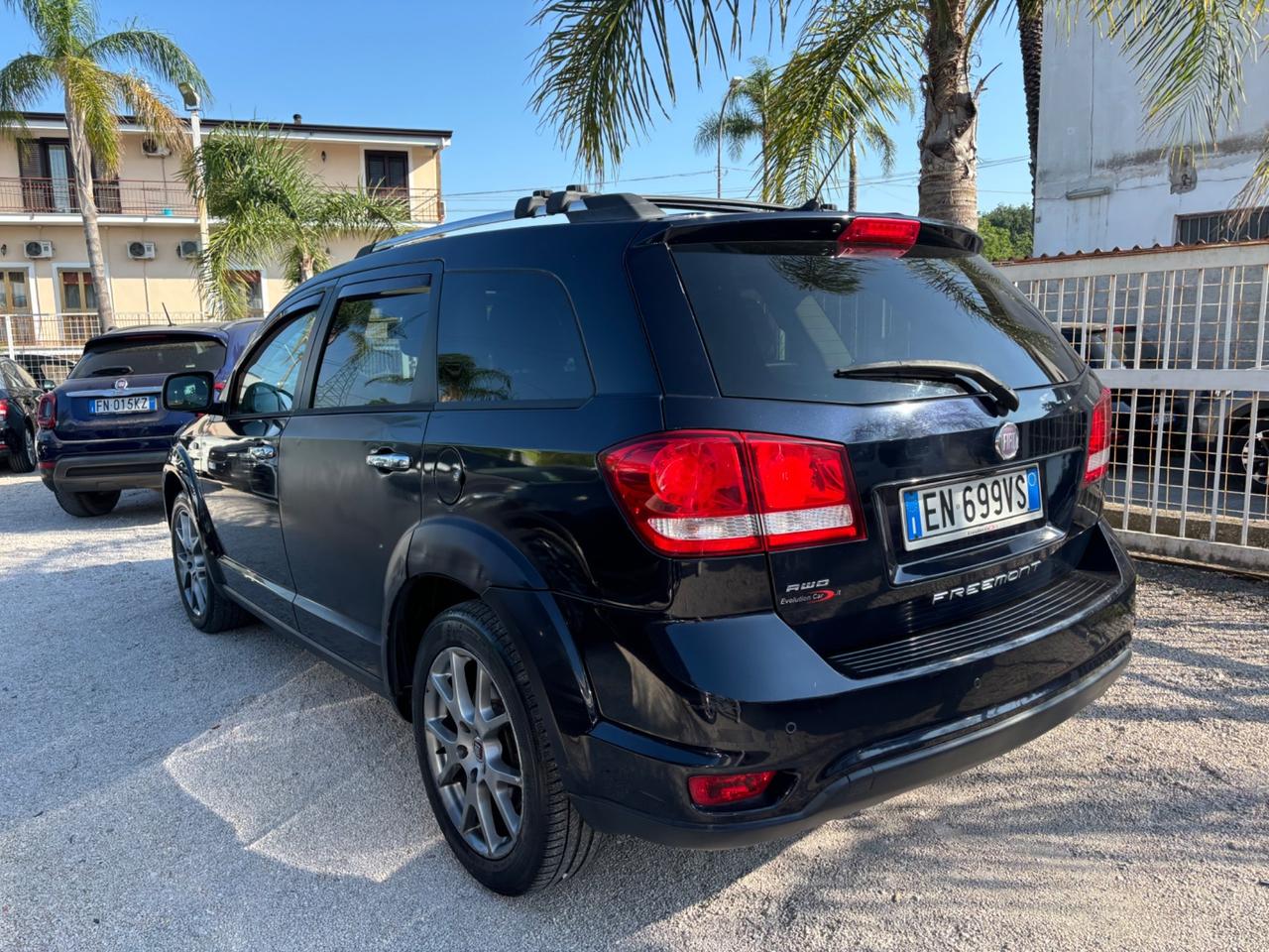 FIAT FREEMONT 2.0 170CV 4X4 AUTOM 7 POSTI TETTO