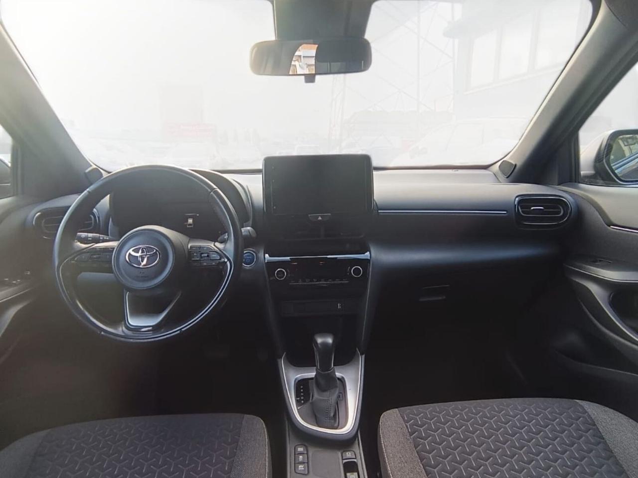 Toyota Yaris 1.5 Hybrid 5 porte Trend