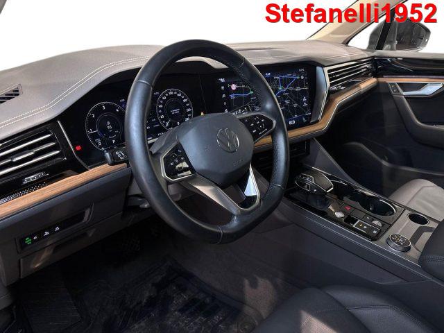 VOLKSWAGEN Touareg 3.0 V6 tdi Elegance R-Line Exterior Pack 231cv ti