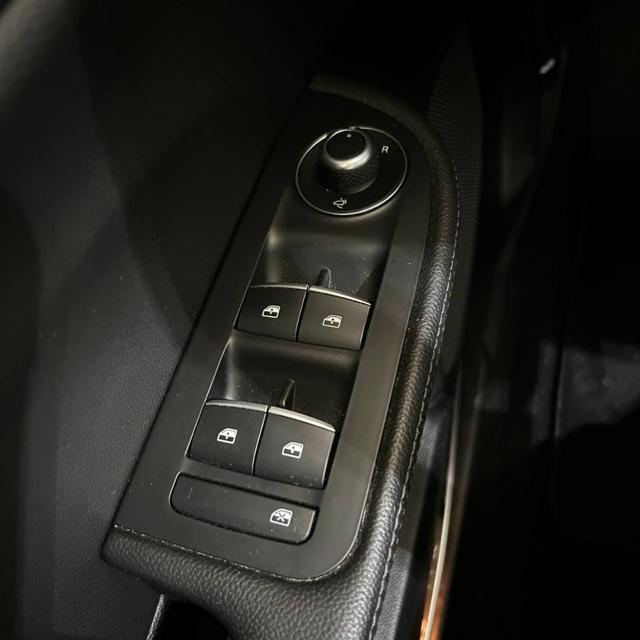 ALFA ROMEO Giulia 2.0 Turbo 280 CV AT8 AWD Q4 Sprint