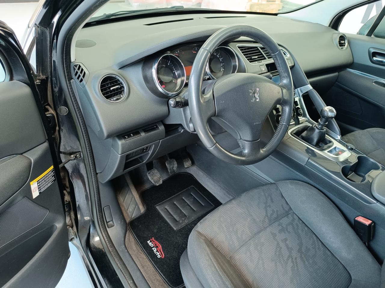 Peugeot 3008 1.6 HDi 115CV Business