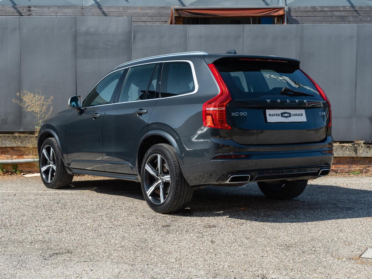Volvo XC 90 XC90 D5 AWD Geartronic 7 posti R-design