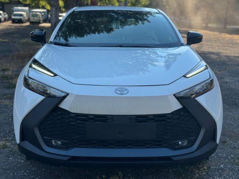 Toyota C-HR 1.8“NEW MODEL KM ZERO“