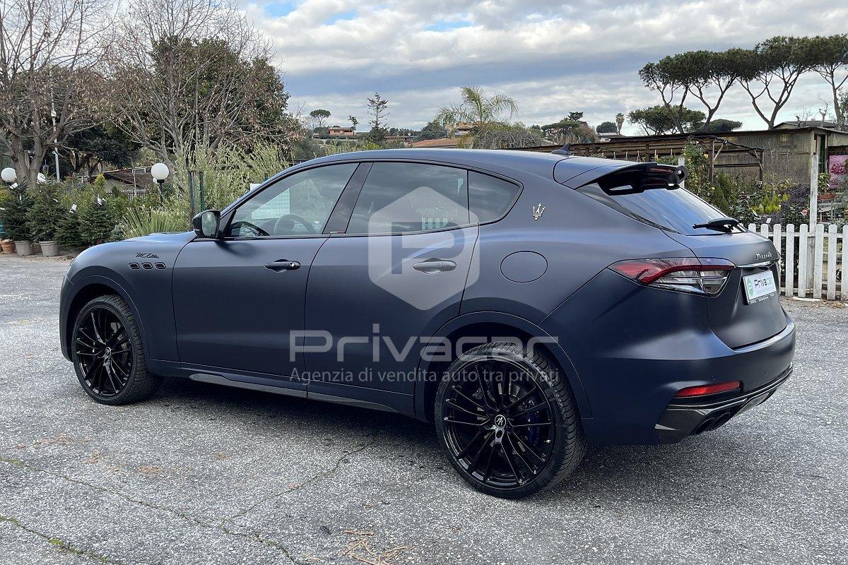 MASERATI Levante V8 580 CV AWD Trofeo