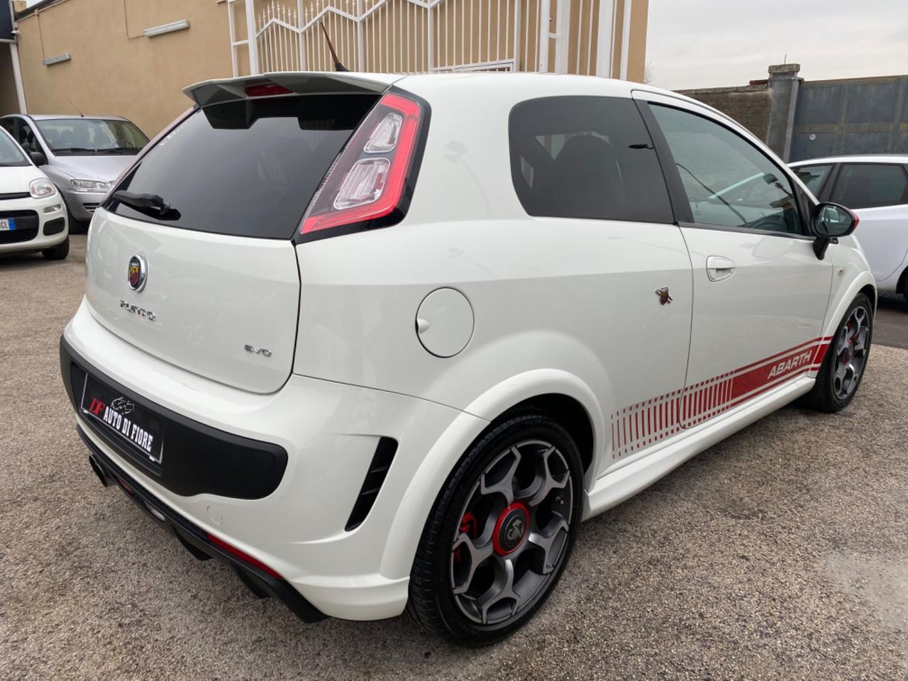 Abarth Punto EVO 1.4 16V Turbo Multiair 165CV
