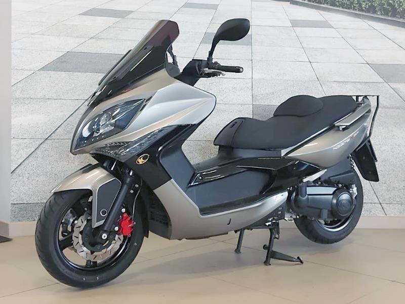 Kymco Xciting 300i R