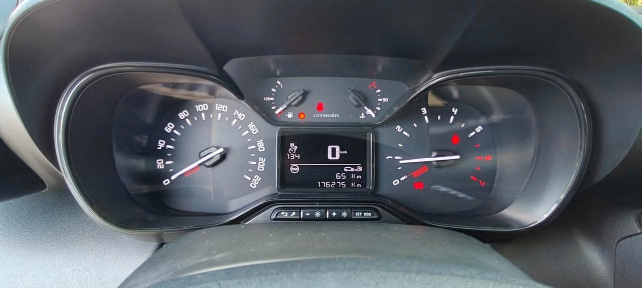 Citroen C3 Aircross BlueHDi 100 Shine