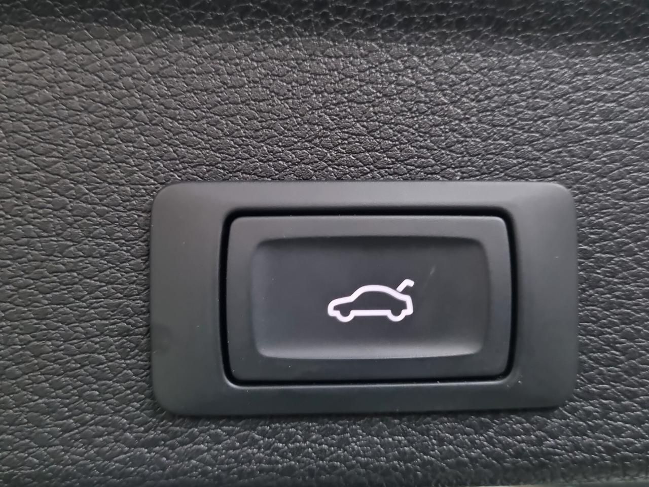 Audi Q3 SPB 45 TFSI e S tronic Business Plus