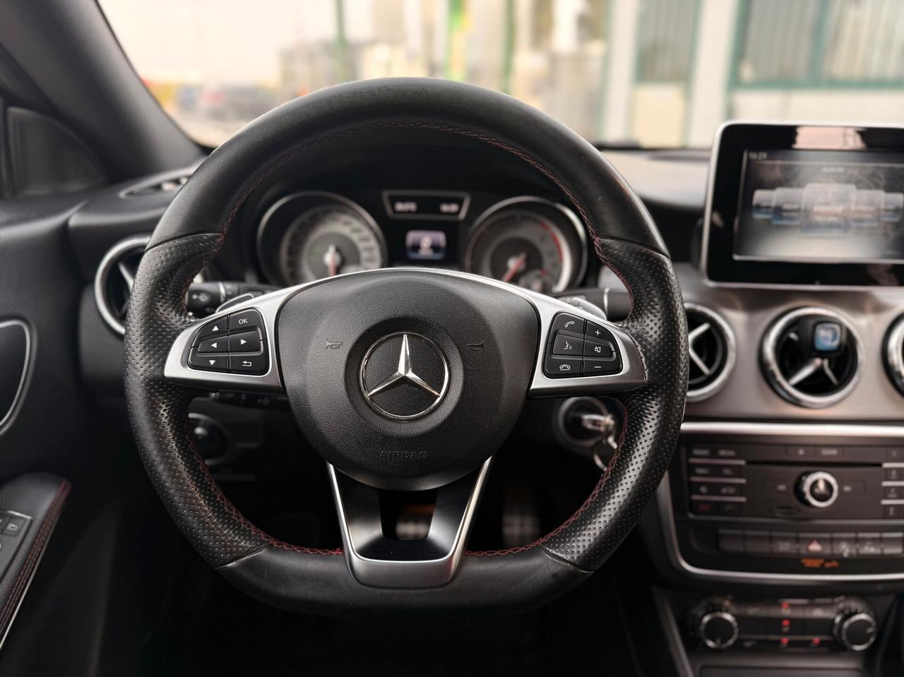 Mercedes-benz CLA 200 d S.W. Automatic Premium