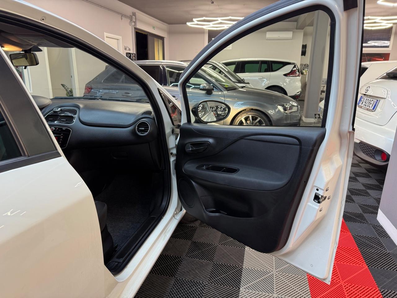 Fiat Punto 1.2 - FABIANOAUTO