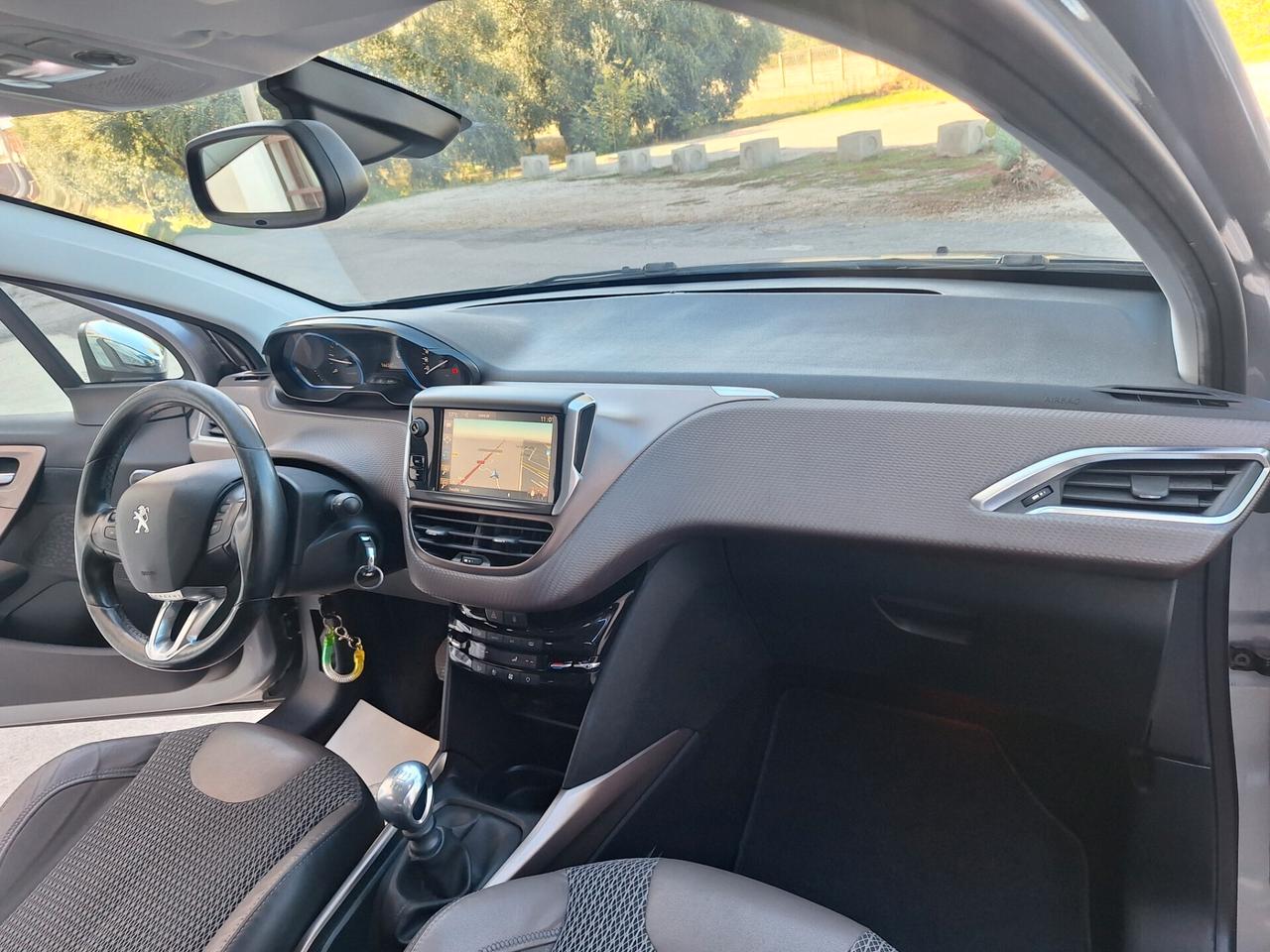 Peugeot 2008 1.6 hdi 120 cv Allure NAVI FULL