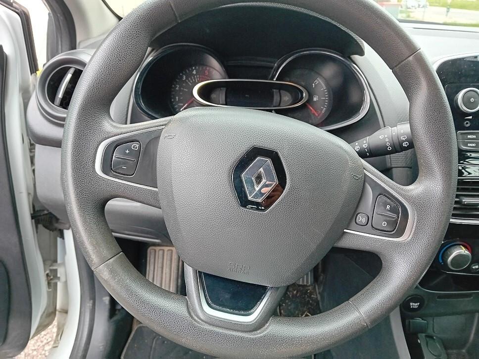 Renault Clio dCi 8V 75CV 5 porte Van Energy € 4.000 + IVA