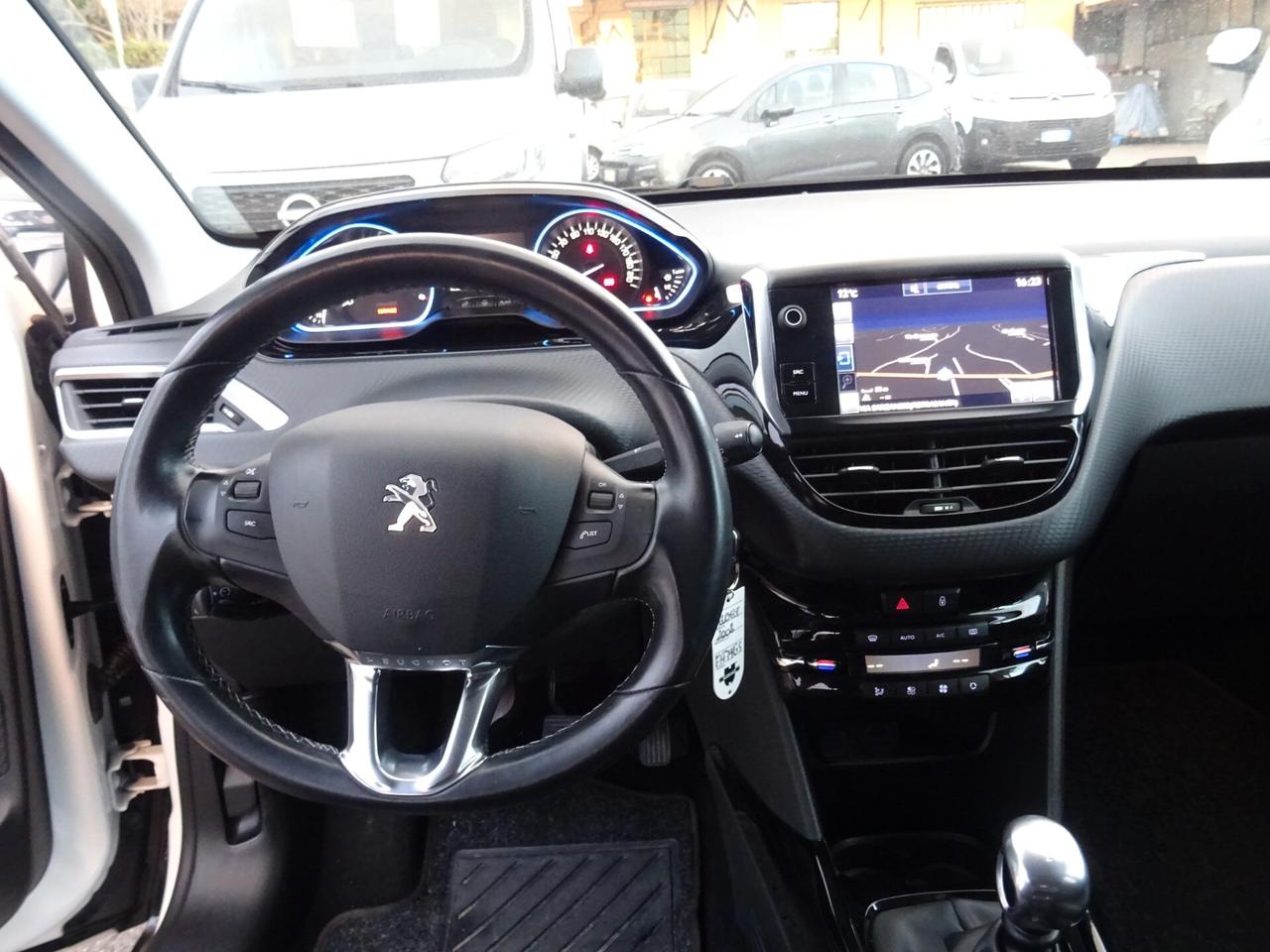 Peugeot 2008 BlueHDi 120 Allure