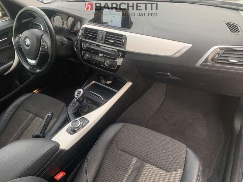 BMW Serie 1 (F20) 116D 5P. URBAN