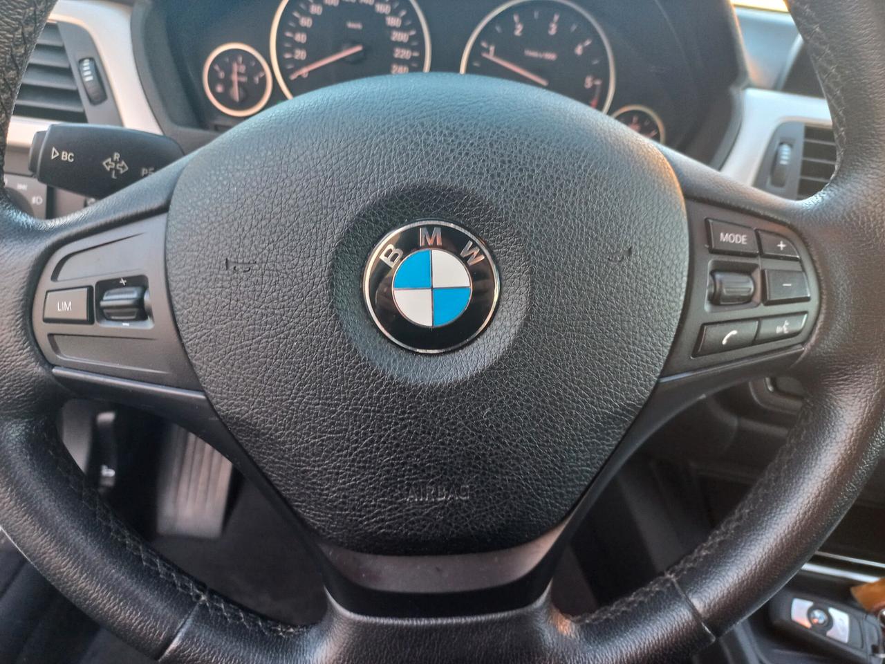 Bmw 318d Touring Sport LEGGI TUTTO
