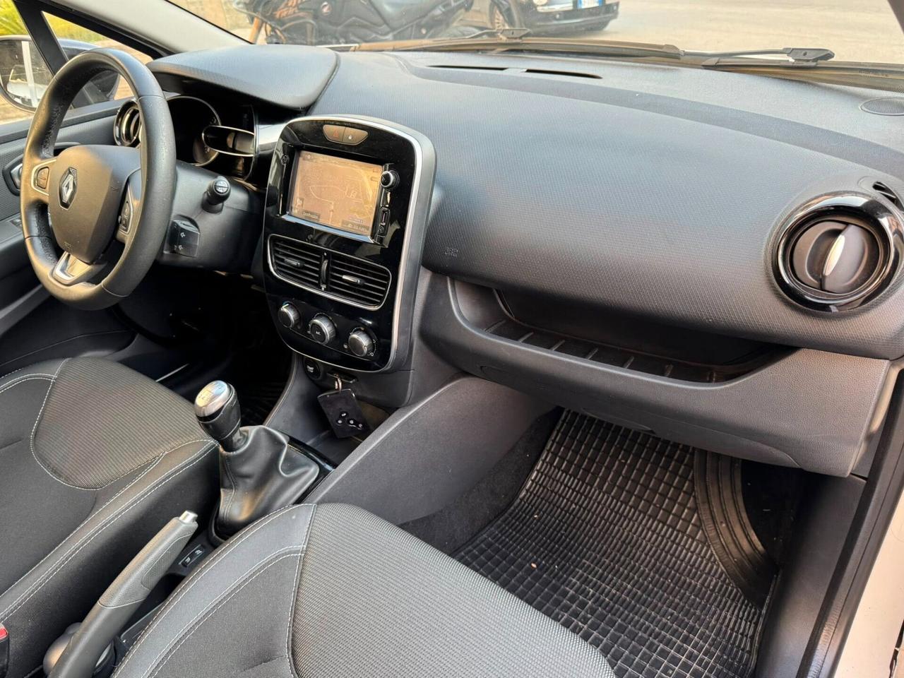 RENAULT CLIO 1.5 DCI 90 CV. 8V. NAVI PERFETTA