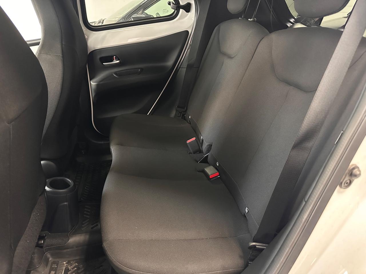 Toyota Aygo X 1.0 VVT-i 72 CV 5 porte Lounge
