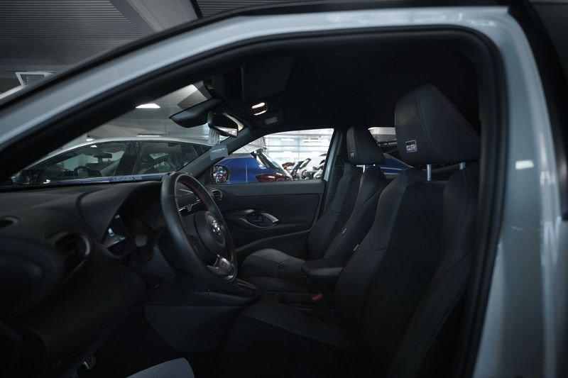 Toyota Yaris Cross 1.5h GR Sport fwd 116cv e-cvt