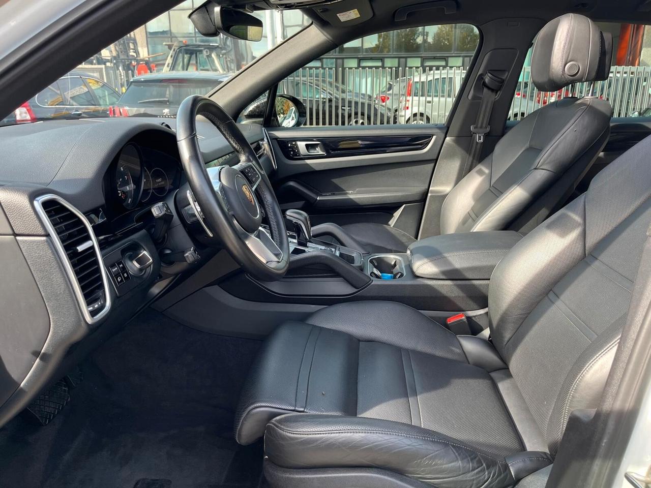 Porsche Cayenne 3.0 V6 E-Hybrid