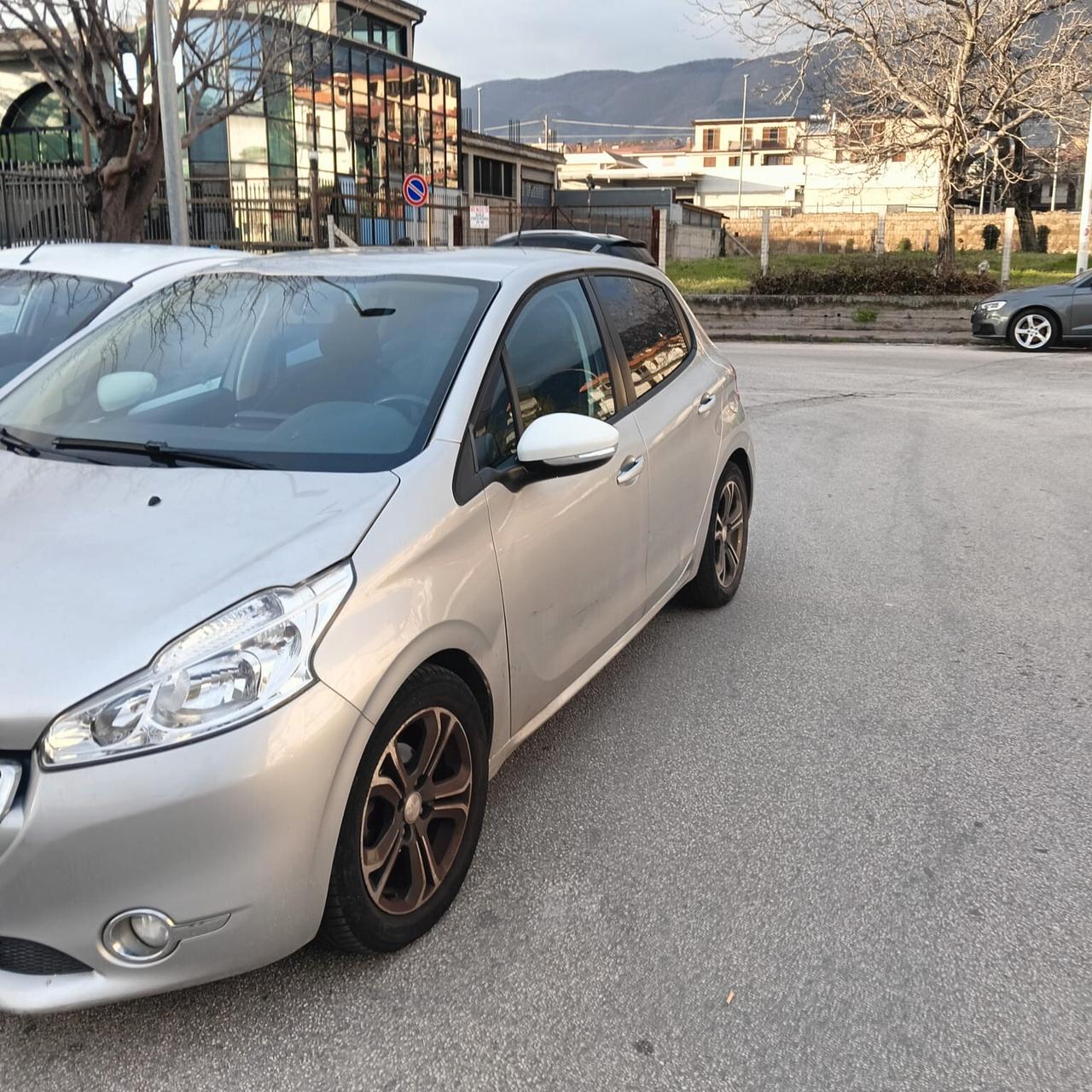 Peugeot 208 1.4 VTi 95 CV 5p. GPL Allure