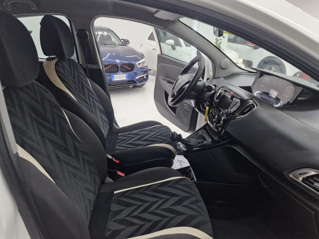 LANCIA YPSILON 1.2 69CV Ecochic GOLD ANNO 2016