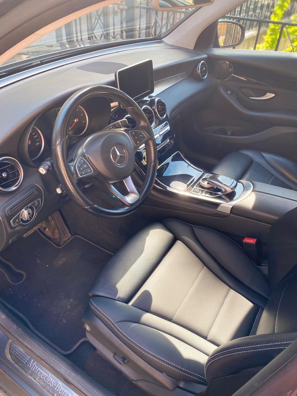 Mercedes GLA 220 d Premium