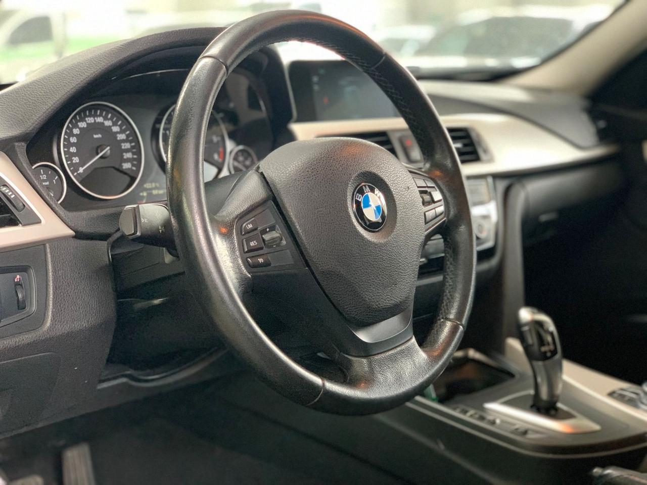 BMW 318 d Touring Business Advantage auto