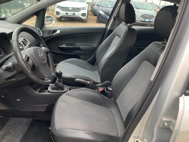 OPEL Corsa 1.2 5 porte Cosmo