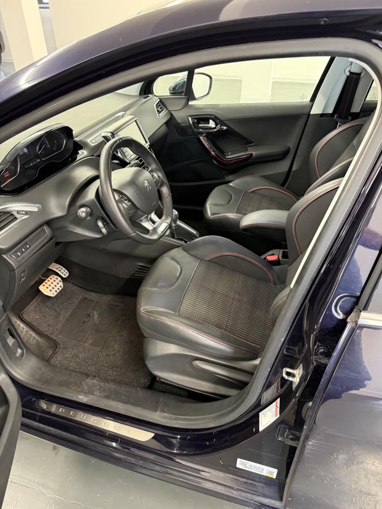 Peugeot 208 PureTech Turbo 110 EAT6 S&S 5 porte GT Line