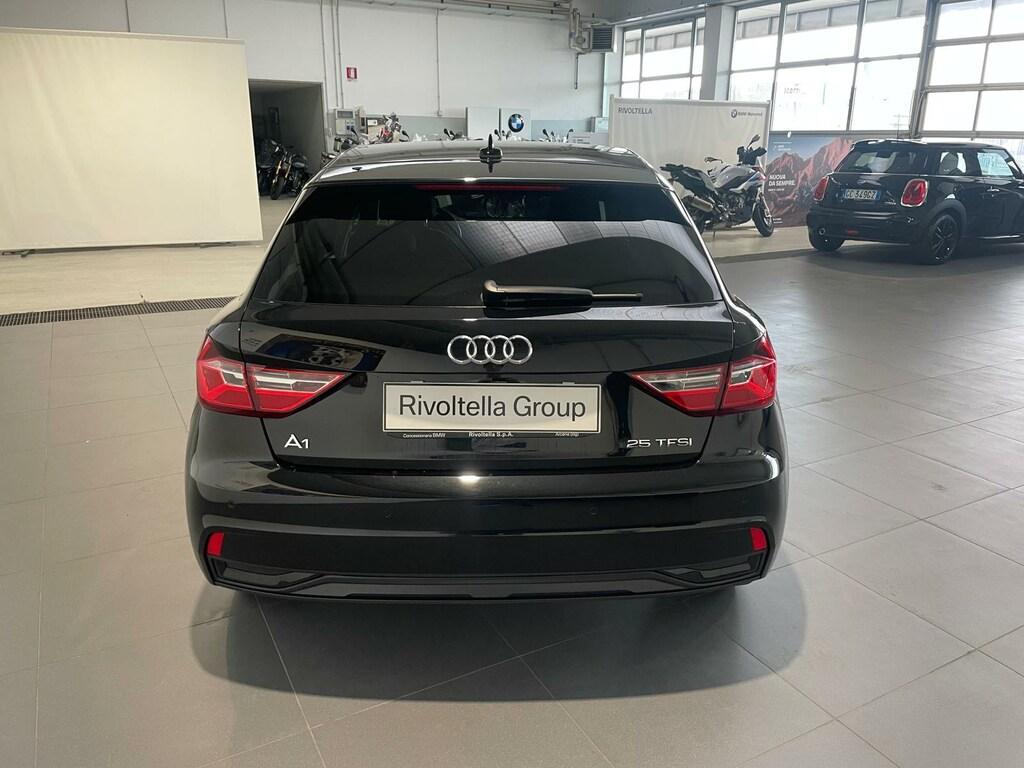 Audi A1 25 1.0 TFSI Admired S tronic