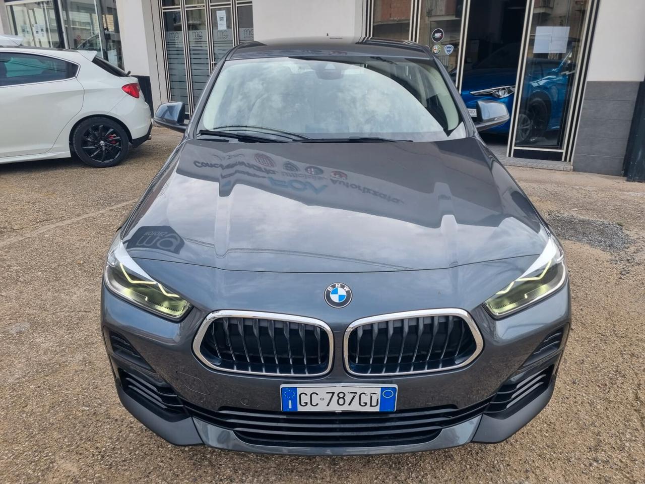 Bmw X2 xDrive20d Sport PELLE LED PADDLES F1