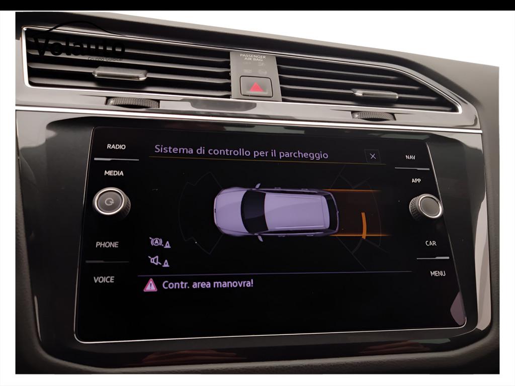 VOLKSWAGEN Tiguan II 2021 - Tiguan 2.0 tdi R-Line 150cv dsg