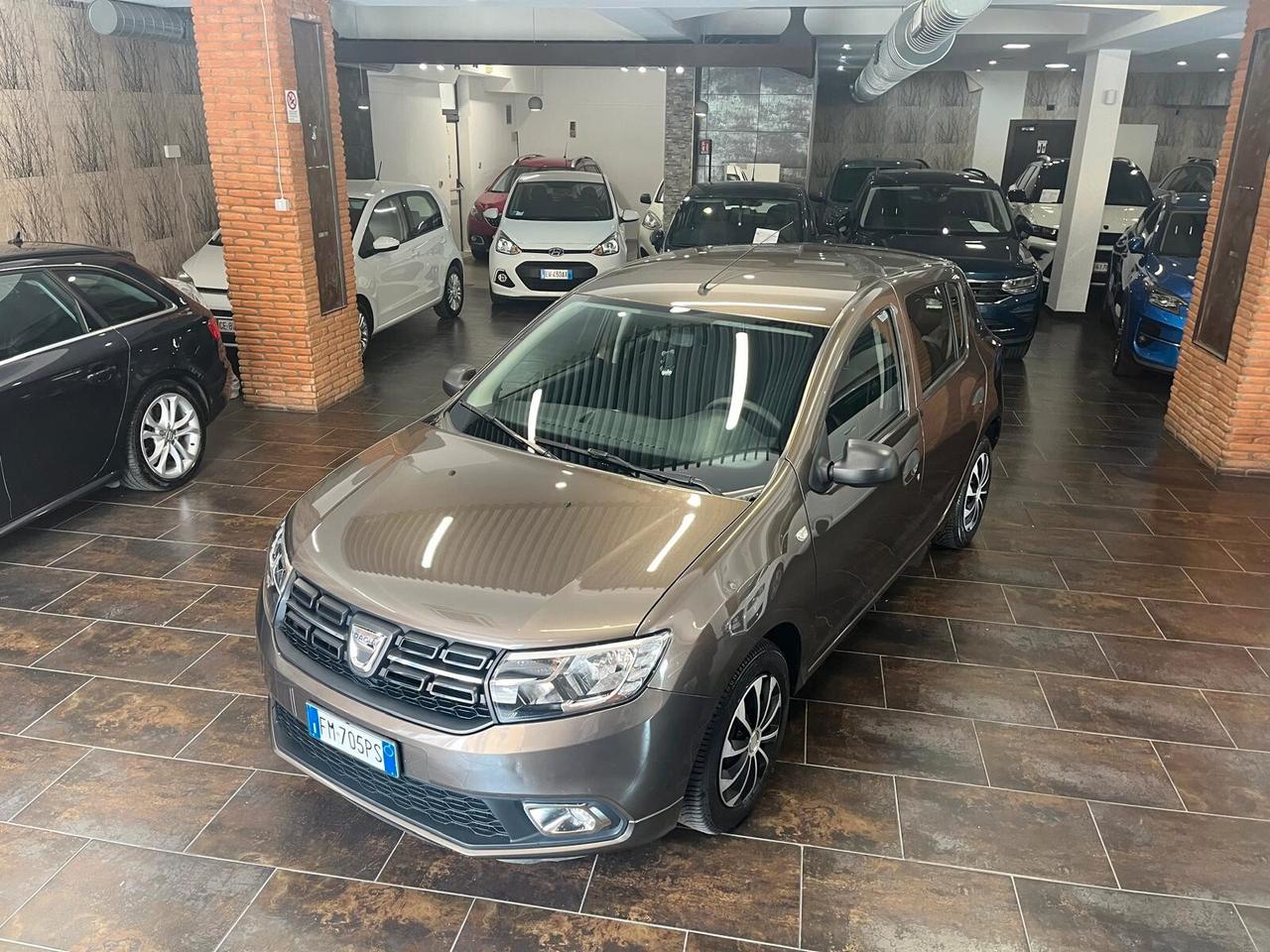 Dacia Sandero 1.0 SCe 12V 75CV Lauréate