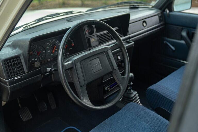 1982 VOLVO 244 GL - VLV00009