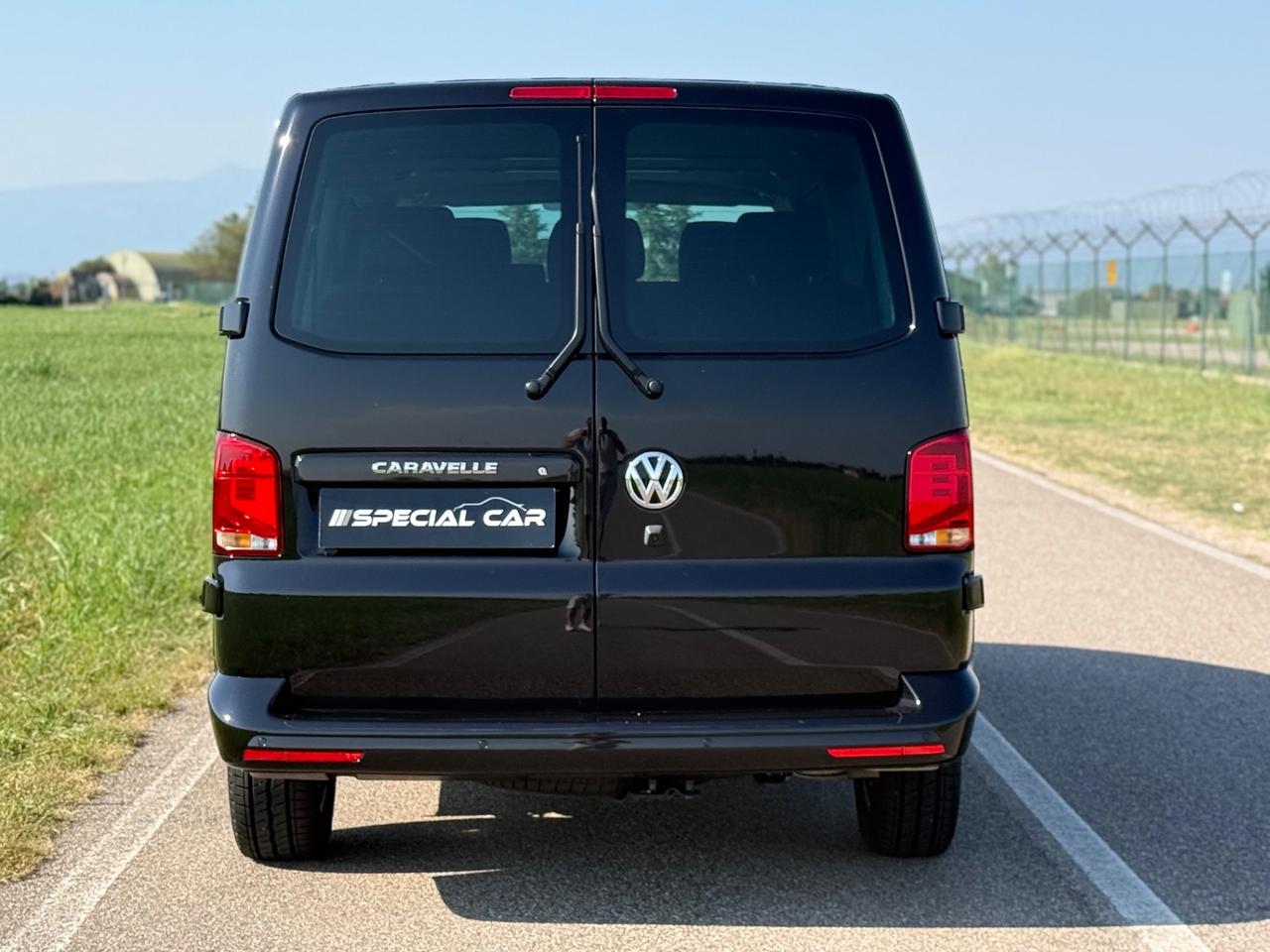 Volkswagen Caravelle 2.0 TDI 150CV "PASSO LUNGO-IVA ESPOSTA-KM 15000 !!!"