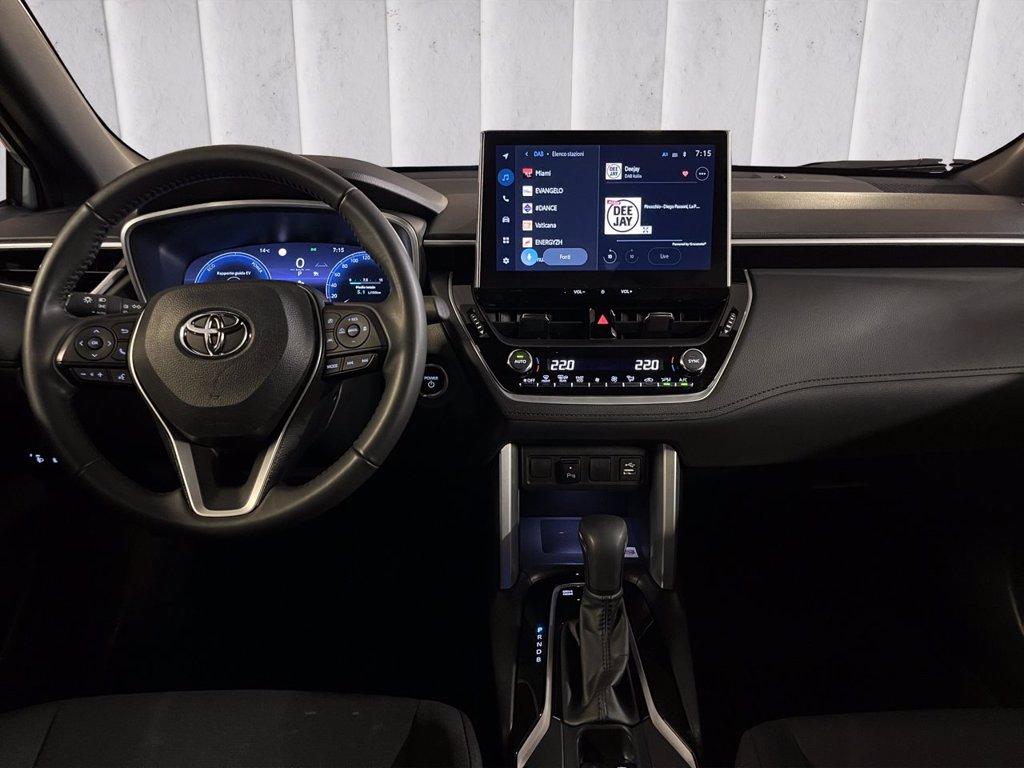 TOYOTA Corolla Cross 2.0h Trend awd-i 197cv e-cvt del 2023